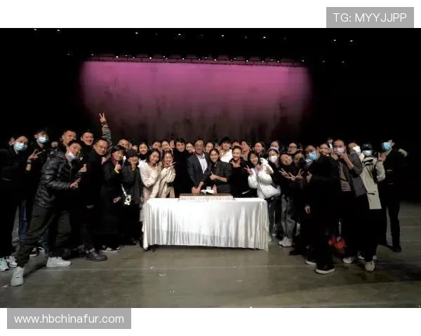 广州街舞队与西安街舞队赛后复盘团队协作的成功与不足分析